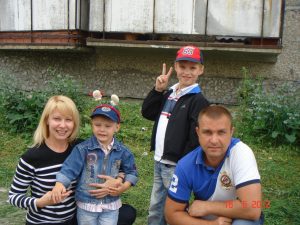 Вдовы и сироты Донбасса ждут нашей помощи