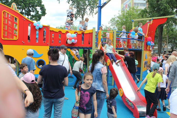 Продолжается сбор помощи для малышей, живущих в прифронтовом городе Горловка ДНР